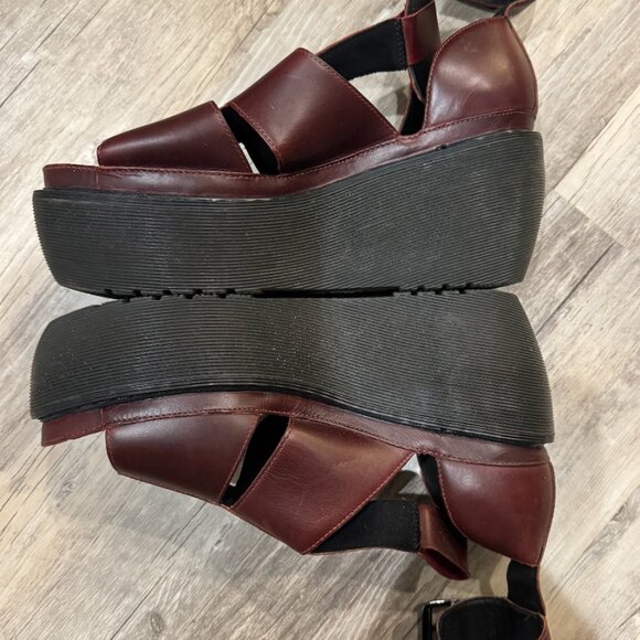 Rare Dr. Martens Bessie Platform Wedge Sandal with T Strap in Oxblood Size 8 - Picture 3 of 5